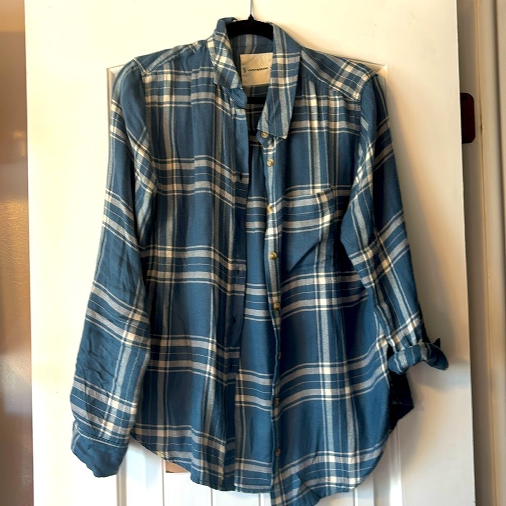Lucky brand extra small blue cream white very soft flannel